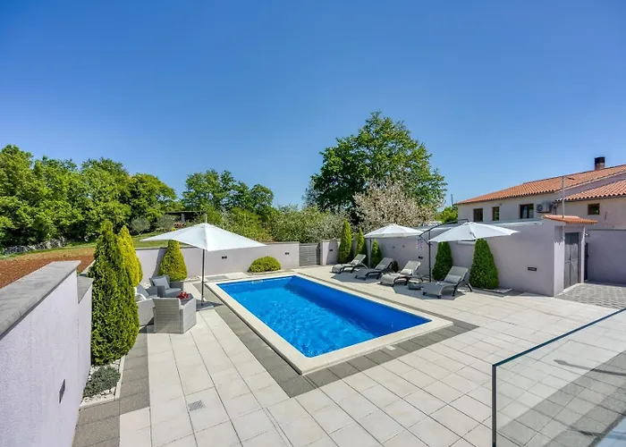 Dana Villa Divšići